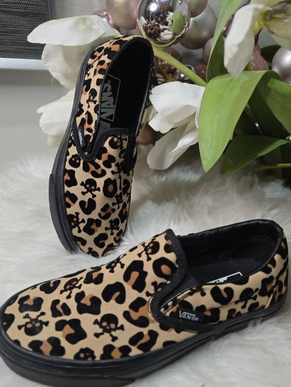 Vans Unisex Classic Slip On Canvas Skate Skulls leopard womens Shoes New - Picture 2 of 6